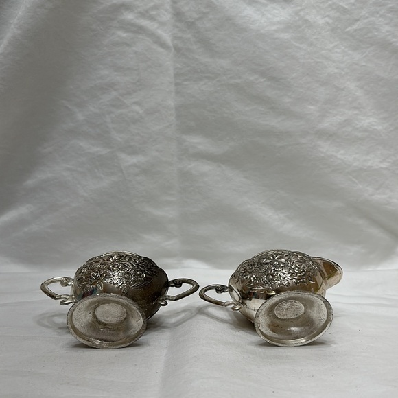 Creamer and sugar set with serving tray - Picture 4 of 9